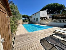 Villa in vendita a Sainte-Maxime Provenza-Alpi-Costa Azzurra Var