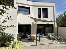 Prestigiosa villa in vendita Nîmes, Francia