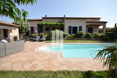 Villa in vendita Roquebrune-sur-Argens, Provenza-Alpi-Costa Azzurra