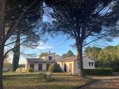 Prestigiosa casa di 212 mq in vendita Montrabé, Francia