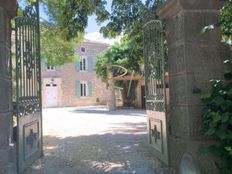 Casa di lusso in vendita a Ruoms Alvernia-Rodano-Alpi Ardèche