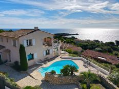 Casa di lusso in vendita a Anthéor Provenza-Alpi-Costa Azzurra Var