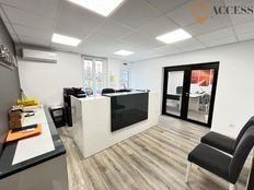 Ufficio di 90 mq in vendita - Montigny-lès-Cormeilles, Francia