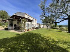 Villa di 224 mq in vendita Vaison-la-Romaine, Provenza-Alpi-Costa Azzurra