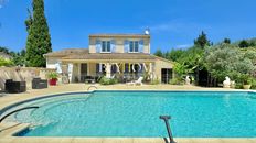 Prestigiosa casa di 129 mq in vendita L\'Isle-sur-la-Sorgue, Francia