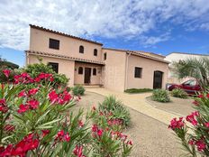 Casa di lusso in vendita a Saint-Cyprien-Plage Occitanie Pirenei Orientali