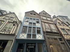 Prestigiosa casa in vendita Rouen, Normandia