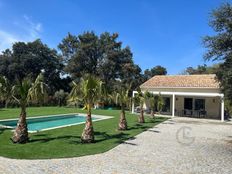 Prestigiosa villa di 160 mq in vendita, La Garde-Freinet, Provenza-Alpi-Costa Azzurra