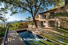 Casa di lusso in vendita a Hyères Provenza-Alpi-Costa Azzurra Var