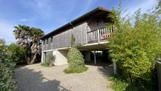 Villa in vendita a La Teste-de-Buch Nouvelle-Aquitaine Gironda