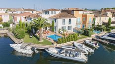 Casa di lusso in vendita a Grimaud Provenza-Alpi-Costa Azzurra Var