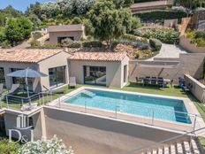 Esclusiva villa di 260 mq in vendita Grimaud, Francia