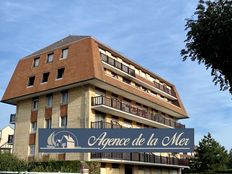 Appartamento di lusso di 77 m² in vendita Villers-sur-Mer, Normandia