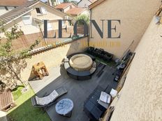 Casa di lusso in vendita a Vaulx-en-Velin Alvernia-Rodano-Alpi Rhône