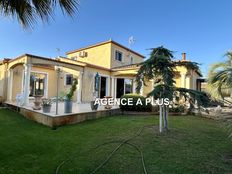 Villa in vendita a Aigues-Mortes Occitanie Gard