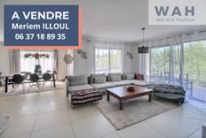 Villa di 150 mq in vendita Juvignac, Linguadoca-Rossiglione-Midi-Pirenei