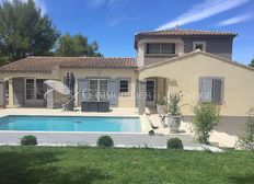 Villa in vendita a Pernes-les-Fontaines Provenza-Alpi-Costa Azzurra Vaucluse