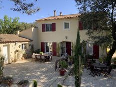 Casa di lusso in vendita a Uzès Occitanie Gard