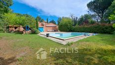 Villa in vendita a Le Val Provenza-Alpi-Costa Azzurra Var