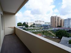 Prestigioso appartamento di 169 m² in vendita Oporto