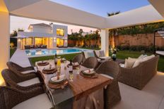 Prestigiosa villa di 393 mq in vendita Marbella, Andalusia