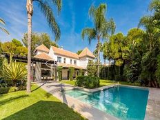 Prestigiosa villa di 695 mq in vendita, Marbella, Spagna