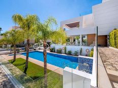 Esclusiva villa di 561 mq in vendita Marbella, Spagna