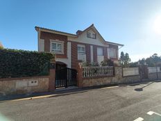 Casa Gemellata in vendita a Castro-Urdiales Cantabria Provincia de Cantabria