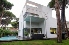 Prestigiosa villa in vendita Castelldefels, Spagna