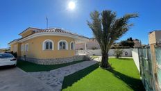 Villa in vendita a La Manga del Mar Menor Región de Murcia Murcia