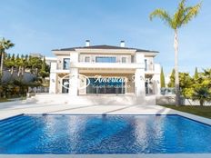 Prestigiosa villa di 526 mq in vendita Marbella, Spagna