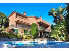 Prestigiosa villa in vendita Castelldefels, Spagna