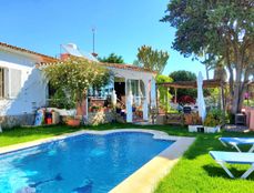 Villa in vendita Torre Guadiaro, Andalusia