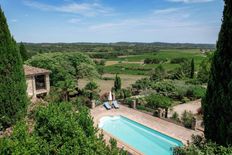 Prestigiosa casa in vendita Uzès, Linguadoca-Rossiglione-Midi-Pirenei