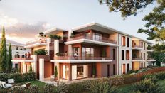 Appartamento di lusso di 71 m²  2 Avenue du Général Préaud, Aix-en-Provence, Bocche del Rodano, Provenza-Alpi-Costa Azzurra