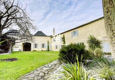 Casa di lusso in vendita a Saint-Jean-d\'Angély Nouvelle-Aquitaine Charente-Maritime