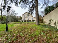 Casa di 165 mq in vendita Le Raincy, Francia