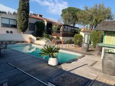 Casa di lusso in vendita a Grimaud Provenza-Alpi-Costa Azzurra Var