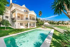 Prestigiosa villa di 800 mq in vendita, Nueva Andalucia, Spagna