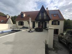 Casa di lusso di 270 mq in vendita Villers-Cotterêts, Nord-Passo di Calais-Piccardia