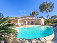 Prestigiosa villa in vendita Mougins, Francia