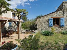 Prestigioso casale in vendita Saint-Paul-en-Forêt, Francia