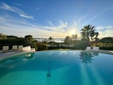 Prestigiosa villa di 330 mq in affitto Ramatuelle, Provenza-Alpi-Costa Azzurra