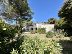 Casa di lusso di 143 mq in vendita Puget, Francia