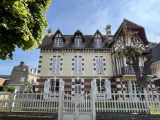 Casa di lusso in vendita a Cabourg Normandia Calvados