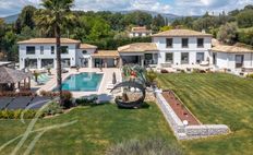 Prestigiosa casa in vendita Châteauneuf-Grasse, Provenza-Alpi-Costa Azzurra