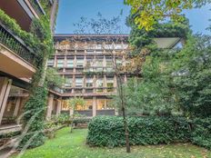 Appartamento di prestigio di 320 m² in affitto Milano, Italia