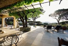 Prestigiosa villa di 400 mq in affitto, Parcs de Saint Tropez, Saint-Tropez, Var, Provenza-Alpi-Costa Azzurra