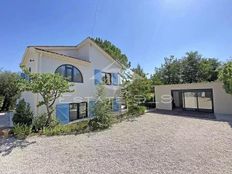 Prestigiosa villa di 172 mq in vendita, Le Rouret, Provenza-Alpi-Costa Azzurra