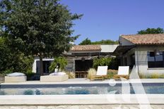 Prestigiosa villa di 160 mq in affitto Saint-Rémy-de-Provence, Provenza-Alpi-Costa Azzurra